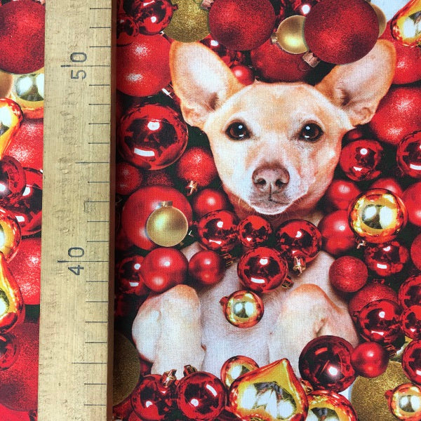 Tissu coton boule de Noël et chien